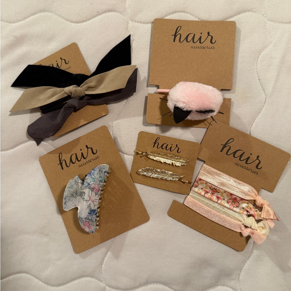 Stylish Kids Hair Accessories Set - Black, Pink, Gold and Flower Claw NIP